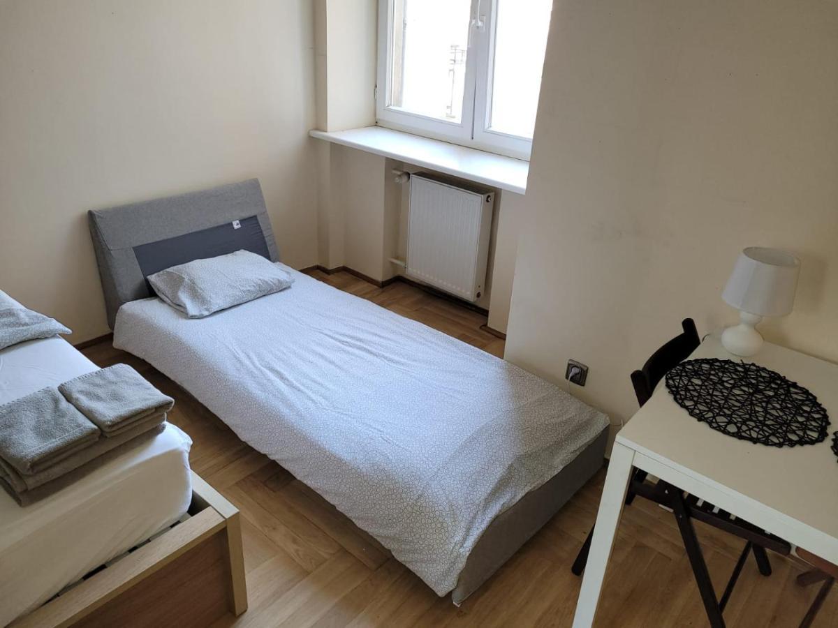 Your Apart Powisle Fabryczna Warszawa Εξωτερικό φωτογραφία
